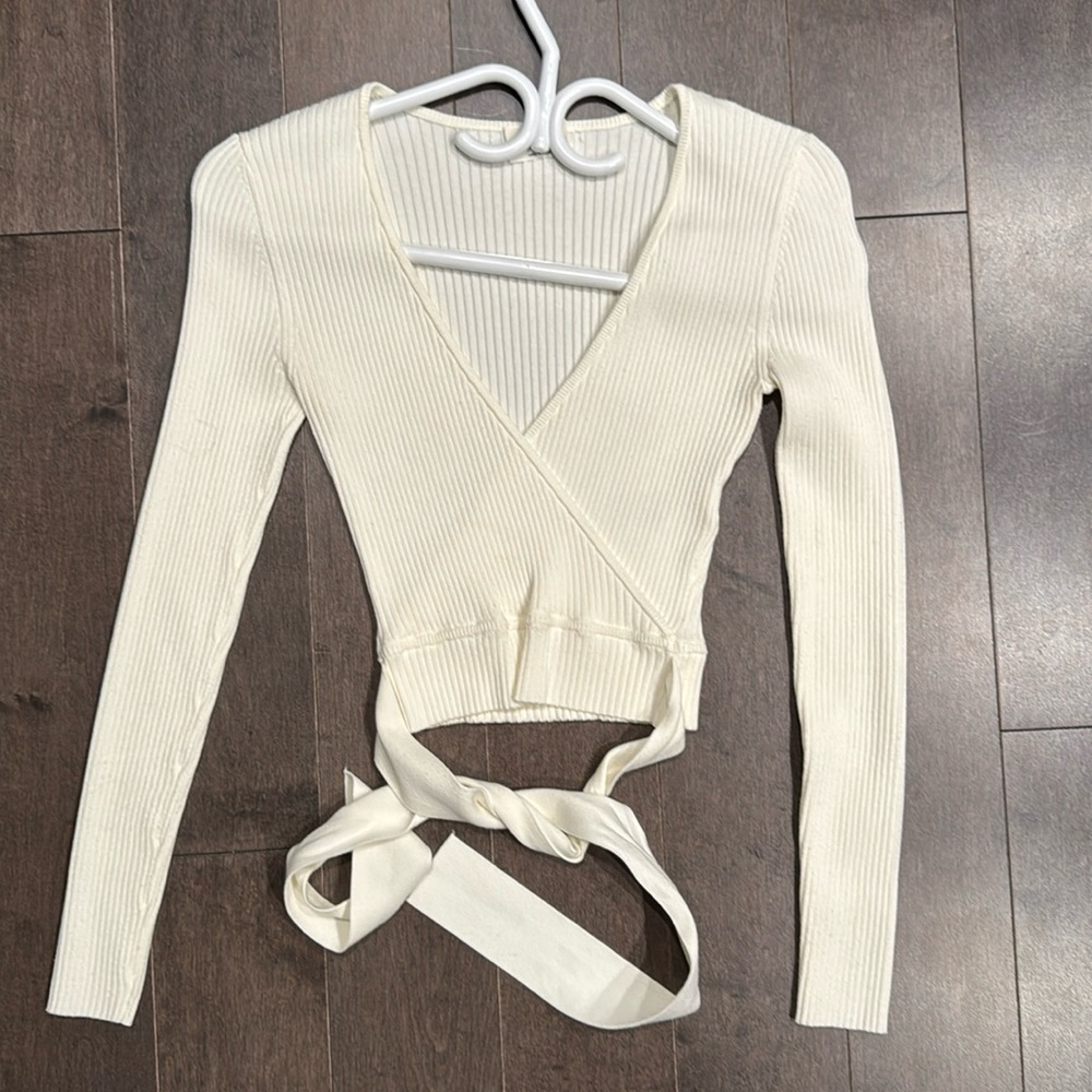 Wilfred Cross cropped Tie Sweater